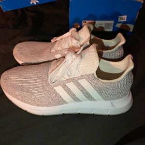 Adidas Swift one